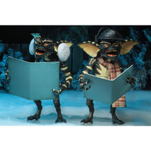 Load image into Gallery viewer, Christmas Carol Winter Scene Action Figure 2-Pack from Gremlins
