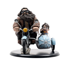 Load image into Gallery viewer, Harry Potter & Rubeus Hagrid Limited Edition Q-Fig Max Figure