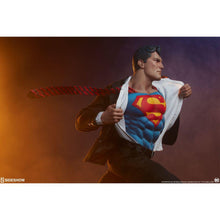 Load image into Gallery viewer, Superman: Call to Action Premium Format Figure