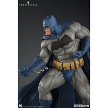 Load image into Gallery viewer, Batman Maquette from The Dark Knight Returns
