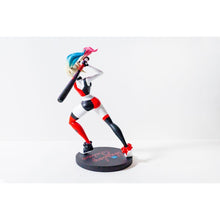 Load image into Gallery viewer, DC Universe Harley Quinn Show Statue
