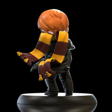 Load image into Gallery viewer, Ron Weasley&#39;s First Spell Q-Fig Figure from Harry Potter
