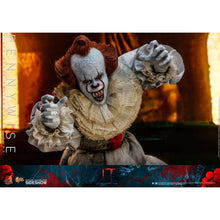 Load image into Gallery viewer, Pennywise 1/6 Scale Figure from IT Chapter Two
