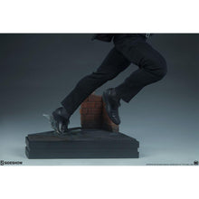 Load image into Gallery viewer, Superman: Call to Action Premium Format Figure
