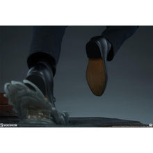 Load image into Gallery viewer, Superman: Call to Action Premium Format Figure
